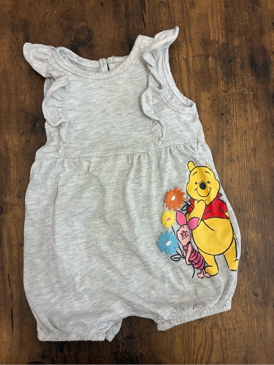 Disney Other - Disney Winnie the Pooh & Piglet Girl’s 18M Baby Romper